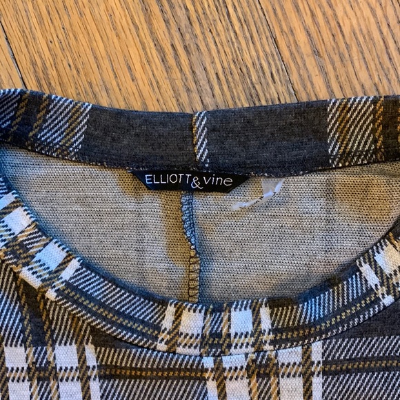 3/4 Sleeve Plaid Dress - Picture 2 of 5